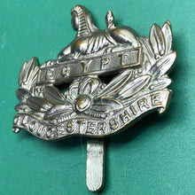 Load image into Gallery viewer, Original WW1/WW2 British Army Cap Badge - The Gloucestershire Regiment - The Militaria Shop
