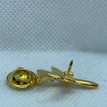 Load image into Gallery viewer, RAF Aircraft Plane - NEW British Army Military Cap/Tie/Lapel Pin Badge #86 - The Militaria Shop