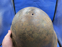 Charger l'image dans la galerie, WW2 British / Canadian Army Mk3 Combat Turtle Helmet - Good Original Helmet - The Militaria Shop