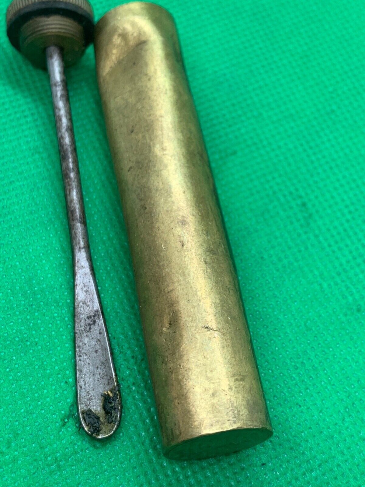 Original WW1 / WW2 British Army SMLE Lee Enfield Rifle Brass Oil Bottle - The Militaria Shop