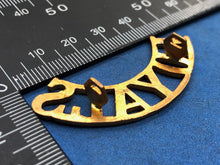 Load image into Gallery viewer, Original WW2 British Army Loyal North Lancashire Brass Shoulder Title - The Militaria Shop