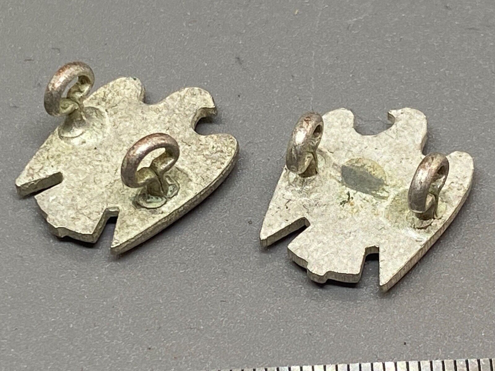 Original Pair of Egyptian Army Collar Badges with Silvered Finish - The Militaria Shop