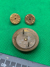 Charger l'image dans la galerie, Genuine US Army Collar Disc Badges Pair - Signal Corps - The Militaria Shop