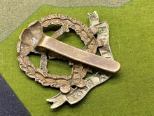 Load image into Gallery viewer, British Army Middlesex Regiment Cap Badge - The Militaria Shop