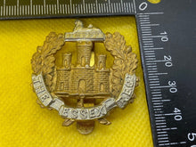 Load image into Gallery viewer, WW1 / WW2 British Army THE ESSEX REGIMENT Brass and WM Cap Badge. - The Militaria Shop