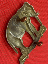 Charger l'image dans la galerie, Original British Army 19th Alexandra Prince of Wales's Hussars Cap/Collar B - The Militaria Shop