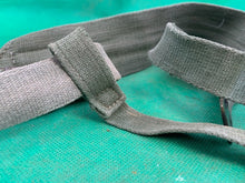 Load image into Gallery viewer, Original WW2 British Army 44 Pattern Shoulder Strap - The Militaria Shop