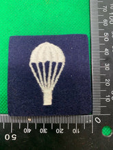 Load image into Gallery viewer, British RAF Airborne Paratrooper Lightbulb Badge - Parachute Qualification - The Militaria Shop