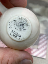 Charger l'image dans la galerie, Original Vintage Crested China Ware Jug - Ryde - Isle of Wight - The Militaria Shop