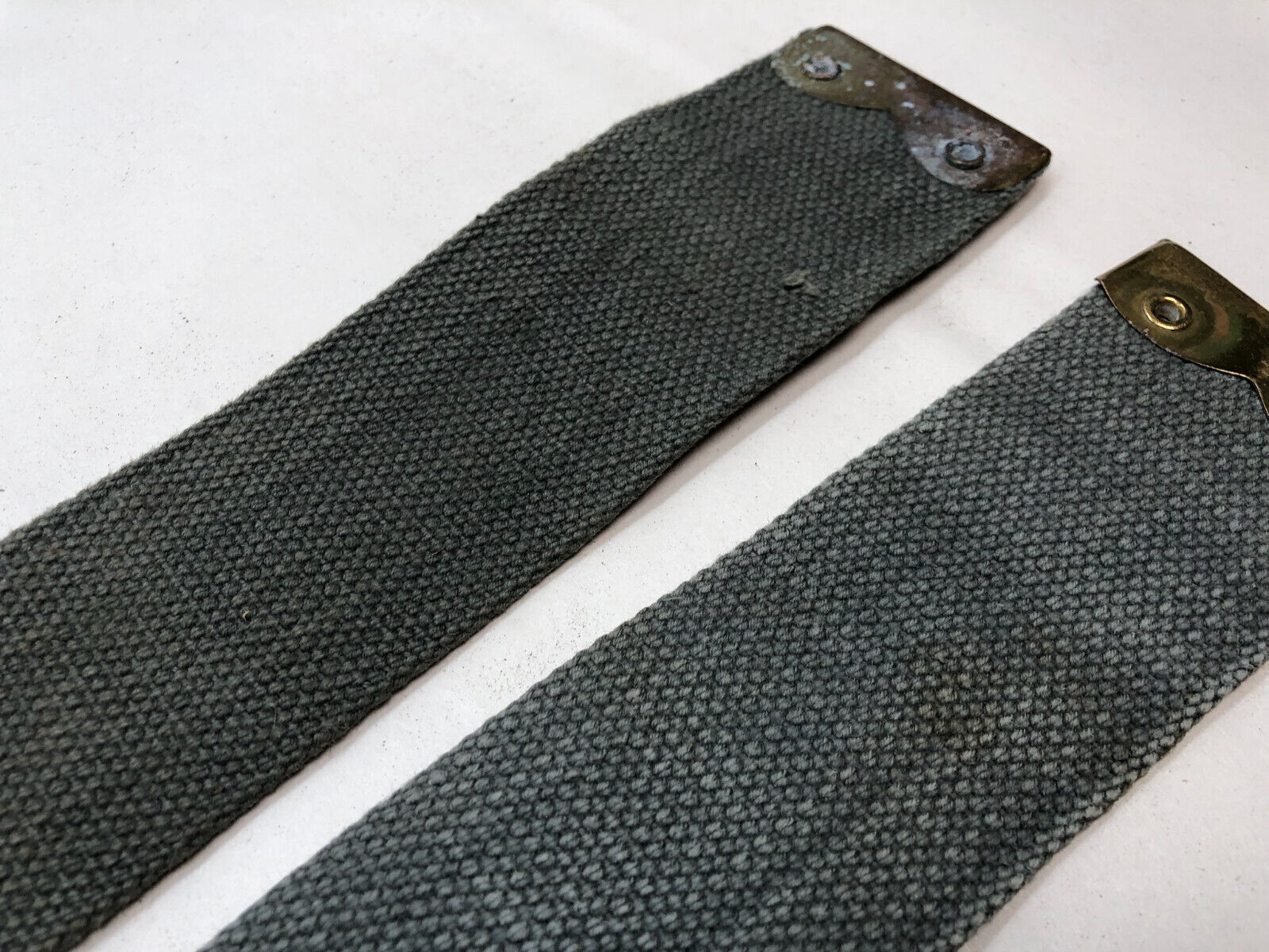 Original WW2 British Royal Air Force Blue 37 Pattern L Strap Set - The Militaria Shop