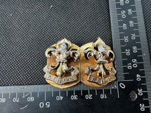 Load image into Gallery viewer, Genuine Unissued Kings Regiment Bi-Metal British Army Collar Badges - The Militaria Shop