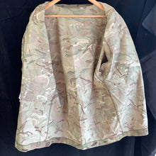 Charger l'image dans la galerie, Genuine British Army Warm Weather Jacket MTP Camouflage - 180/104 - The Militaria Shop