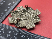 Charger l'image dans la galerie, Original WW1 British Army Highland Light Infantry Cap Badge - The Militaria Shop