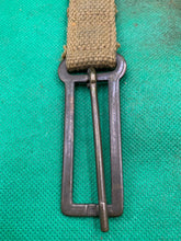 Charger l'image dans la galerie, Original WW2 British Army 37 Pattern Brace Adaptors Pair - 1941 Dated - The Militaria Shop