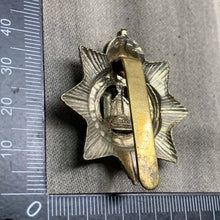 Load image into Gallery viewer, Original WW2 British Army The Devonshire Regiment Cap Badge - The Militaria Shop