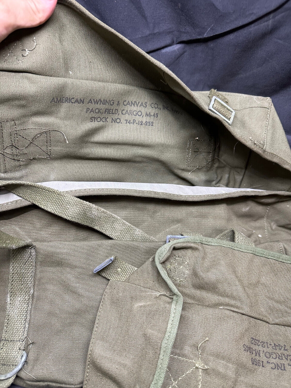 Original US Army M-1945 Field Pack Cargo Bag - WW2 Korea Vietnam - NEW OLD STOCK - The Militaria Shop
