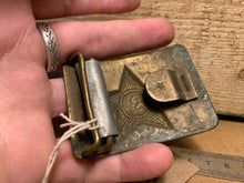 Load image into Gallery viewer, Genuine WW2 USSR Russian Soldiers Army Brass Belt Buckle - 123 - The Militaria Shop