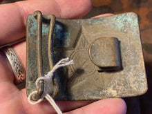 Load image into Gallery viewer, Genuine WW2 USSR Russian Soldiers Army Brass Belt Buckle - #36 - The Militaria Shop