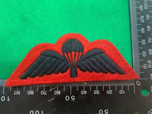 Load image into Gallery viewer, British Army Paratroopers Jump Wings Badge - The Militaria Shop