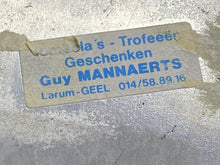 Charger l'image dans la galerie, Allied Mobile Force Commemorative Plate with Enamel Badge - ALLY EXPRESS Turkey - The Militaria Shop