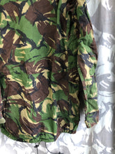 Lade das Bild in den Galerie-Viewer, RARE User Trials Jacket! British Army DPM Combat Smock - Size 190/104 - The Militaria Shop