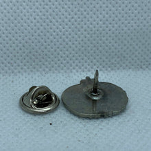 Charger l'image dans la galerie, 2nd Dragoons Guards - NEW British Army Military Cap/Tie/Lapel Pin Badge #106 - The Militaria Shop