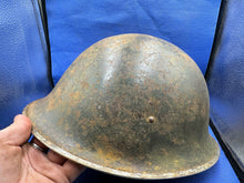 Charger l'image dans la galerie, WW2 British / Canadian Army Mk3 Combat Turtle Helmet - Good Original Helmet - The Militaria Shop