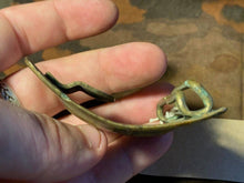 Charger l'image dans la galerie, Genuine WW2 USSR Russian Soldiers Army Brass Belt Buckle - #69 - The Militaria Shop