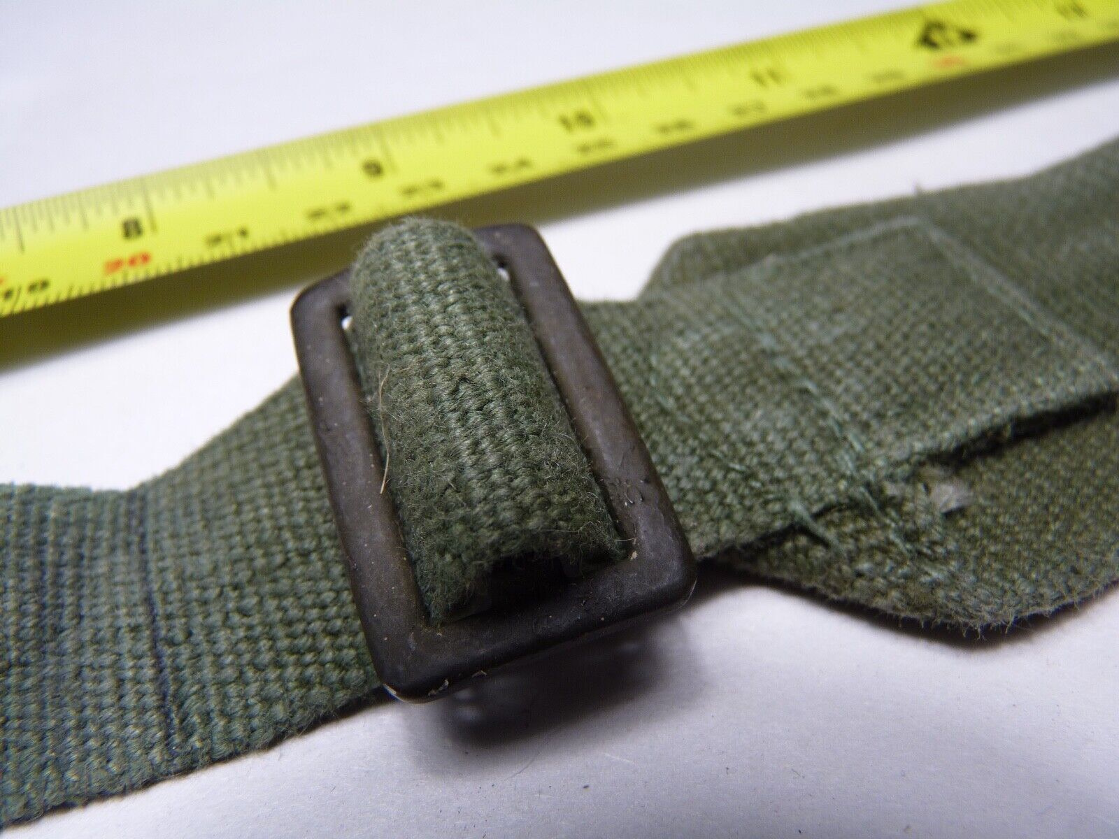 Original WW2 British Army 44 Pattern Shoulder / Extended Equipment Strap - 1945 - The Militaria Shop