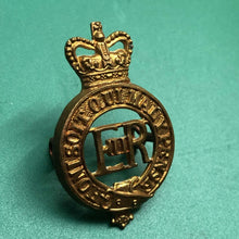 Load image into Gallery viewer, Original British Army Household Cavalry Cap Badge - The Militaria Shop