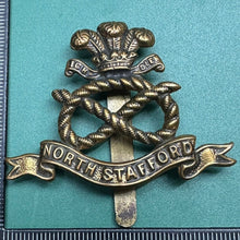Load image into Gallery viewer, Original WW2 British Army North Stafford Regiment Cap Badge - The Militaria Shop