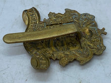 Load image into Gallery viewer, Original British Army WW1 1st Battalion Blackpool Volunteers Cap Badge - The Militaria Shop