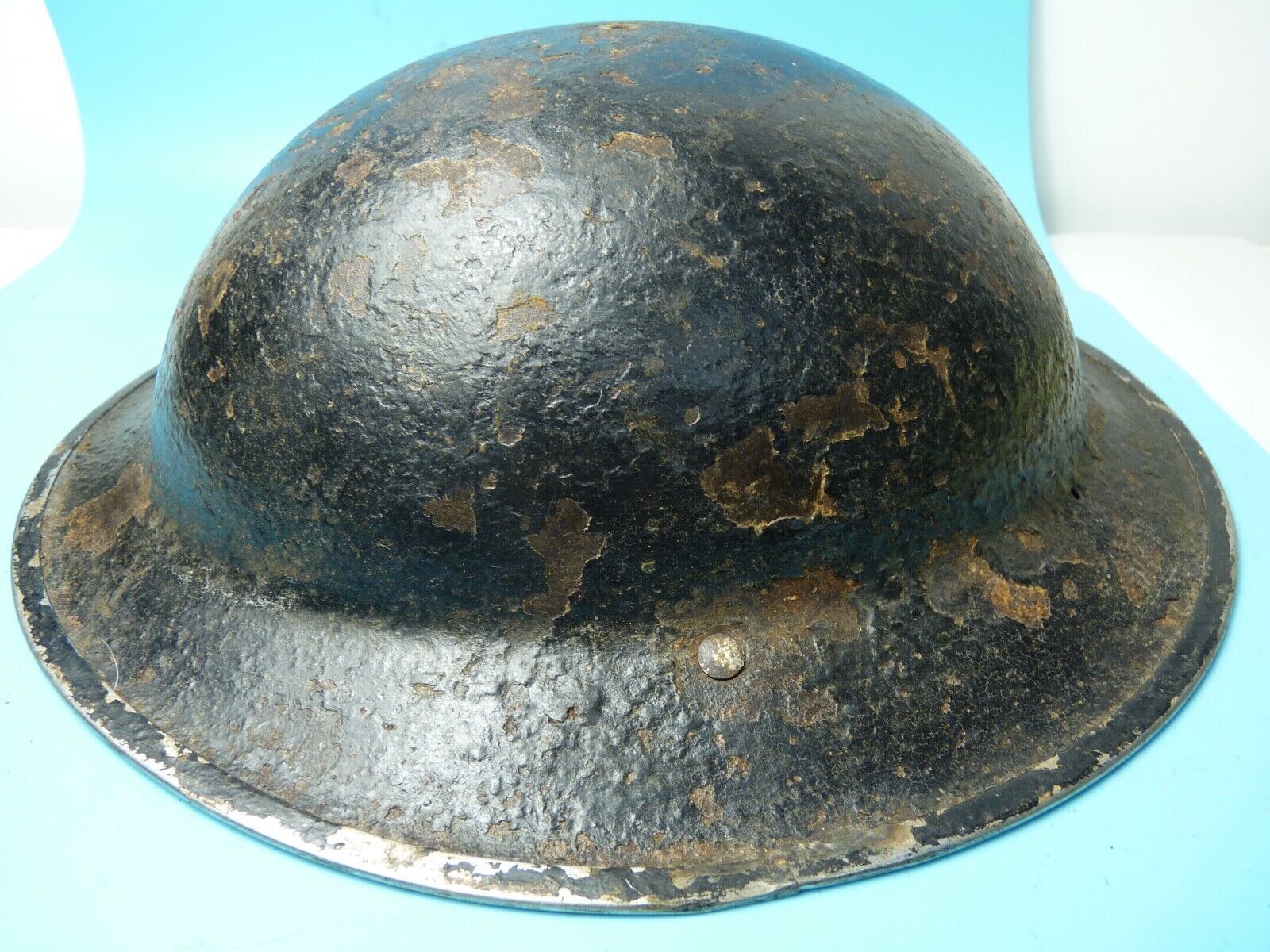 Original WW2 South African Army Mk2 Brodie Helmet - British Style Combat Helmet - The Militaria Shop