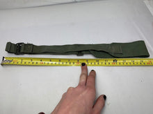 Load image into Gallery viewer, Original WW2 British Army 44 Pattern Shoulder Strap - 1945 Dated - The Militaria Shop