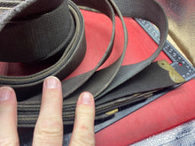 Lade das Bild in den Galerie-Viewer, Original WW1 1908 Pattern Webbing Shoulder Strap - The Militaria Shop