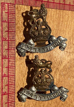 Load image into Gallery viewer, WW1 / WW2 Royal Army Pay Corps RAPC brass and white metal collar badges. - The Militaria Shop