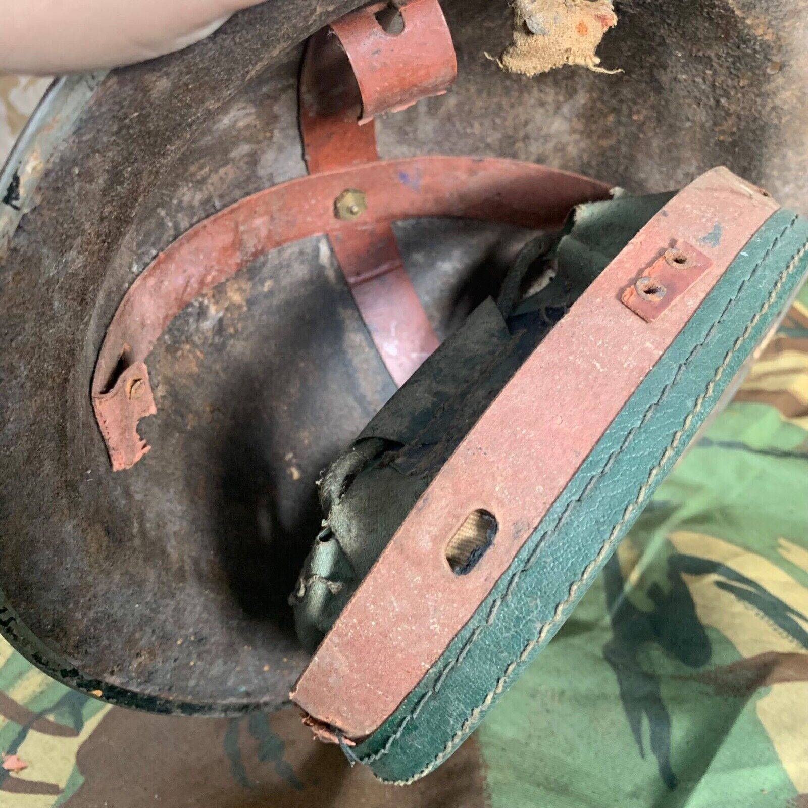 Original WW2 British Style South African Mk2 Army Combat Helmet & Liner - The Militaria Shop