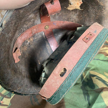 Charger l'image dans la galerie, Original WW2 British Style South African Mk2 Army Combat Helmet & Liner - The Militaria Shop