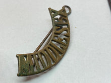 Load image into Gallery viewer, British Army WW1 MIDDLESEX Regiment Brass Shoulder Title - The Militaria Shop