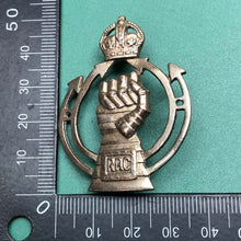 Load image into Gallery viewer, Original WW2 Royal Armoured Corps - Kings Crown British Army Cap Badge - The Militaria Shop