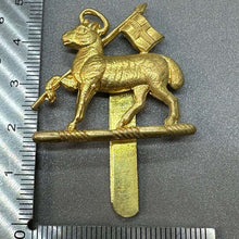 Load image into Gallery viewer, The Queen's Royal Regiment - Genuine British Army Cap Badge - The Militaria Shop