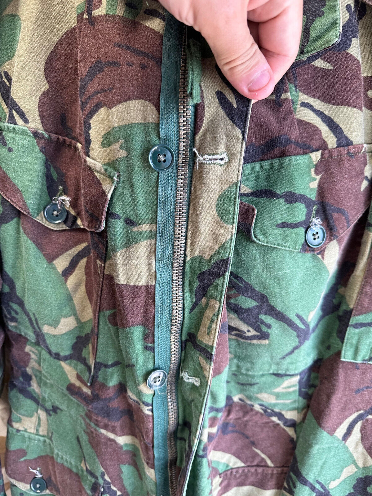 Genuine British Army 1968 Pattern DPM Combat Smock - Size 4 - 38" Chest - The Militaria Shop