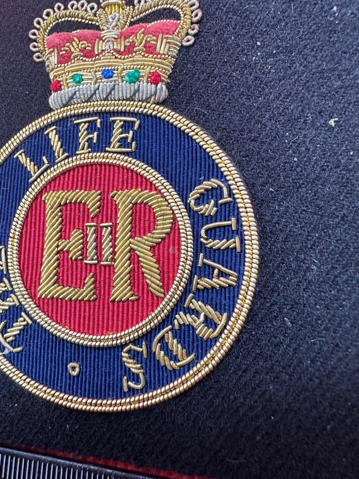 British Army Bullion Embroidered Blazer Badge - The Life Guards - Queen's C - The Militaria Shop