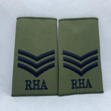 Load image into Gallery viewer, RHA Royal Horse OD Green Rank Slides / Epaulette Pair Genuine British Army - NEW - The Militaria Shop