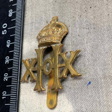 Load image into Gallery viewer, Original WW1 British Army Cap Badge - 20th Hussars - The Militaria Shop
