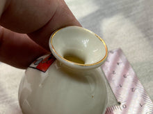 Lade das Bild in den Galerie-Viewer, Original Vintage Crested China Ware Jug - SHANKLIN - Isle of Wight - The Militaria Shop