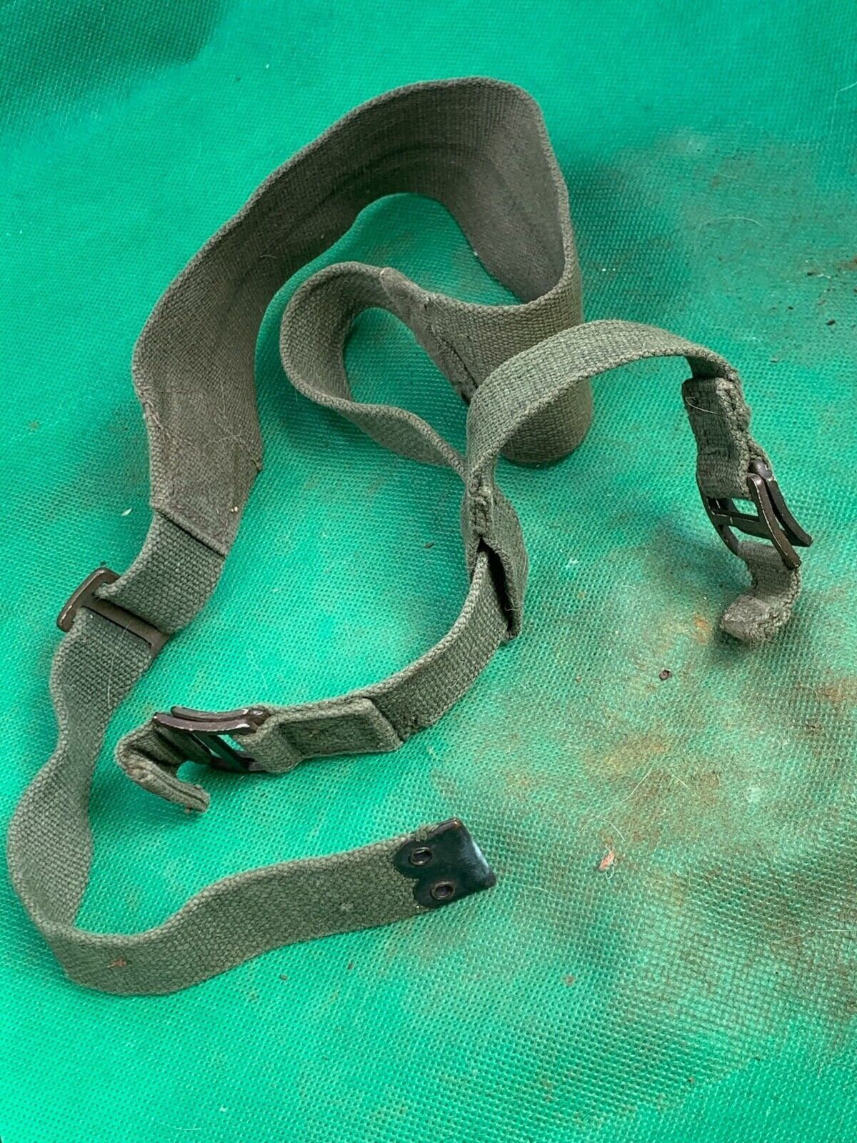 Original WW2 British Army 44 Pattern Shoulder Strap - The Militaria Shop