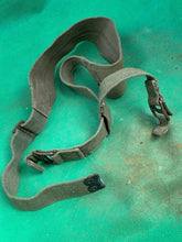 Load image into Gallery viewer, Original WW2 British Army 44 Pattern Shoulder Strap - The Militaria Shop