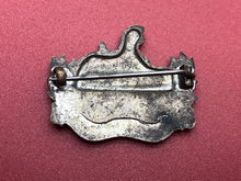 Load image into Gallery viewer, Original WW1 WW2 British Army Sweetheart Brooch - Gloucestershire Regiment - The Militaria Shop