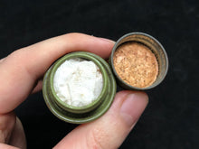 Charger l'image dans la galerie, Original British Army GSR Anti-Dimming Mk.7 Cloth Set - 1956 Dated - The Militaria Shop